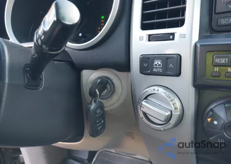 2006 Toyota 4Runner Sr5 V6 z USA, uszkodzony, nr VIN JTEBU14R860104896